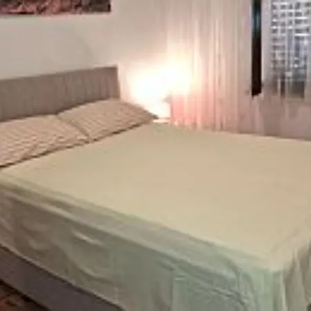 Apartment Jovic Pag Town